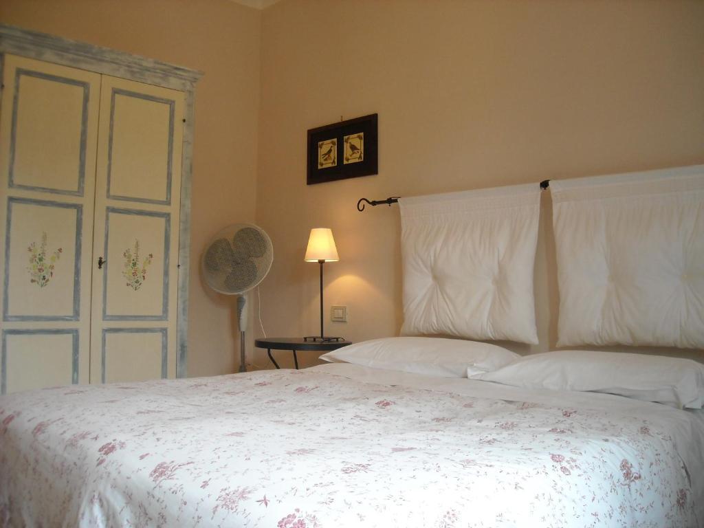 Il Casale Del Ra Guest House Tuoro sul Trasimeno Rom bilde