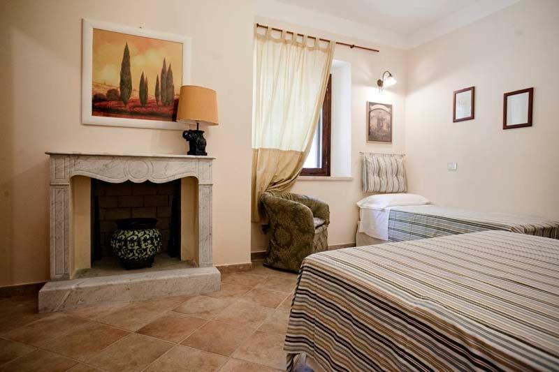 Il Casale Del Ra Guest House Tuoro sul Trasimeno Rom bilde